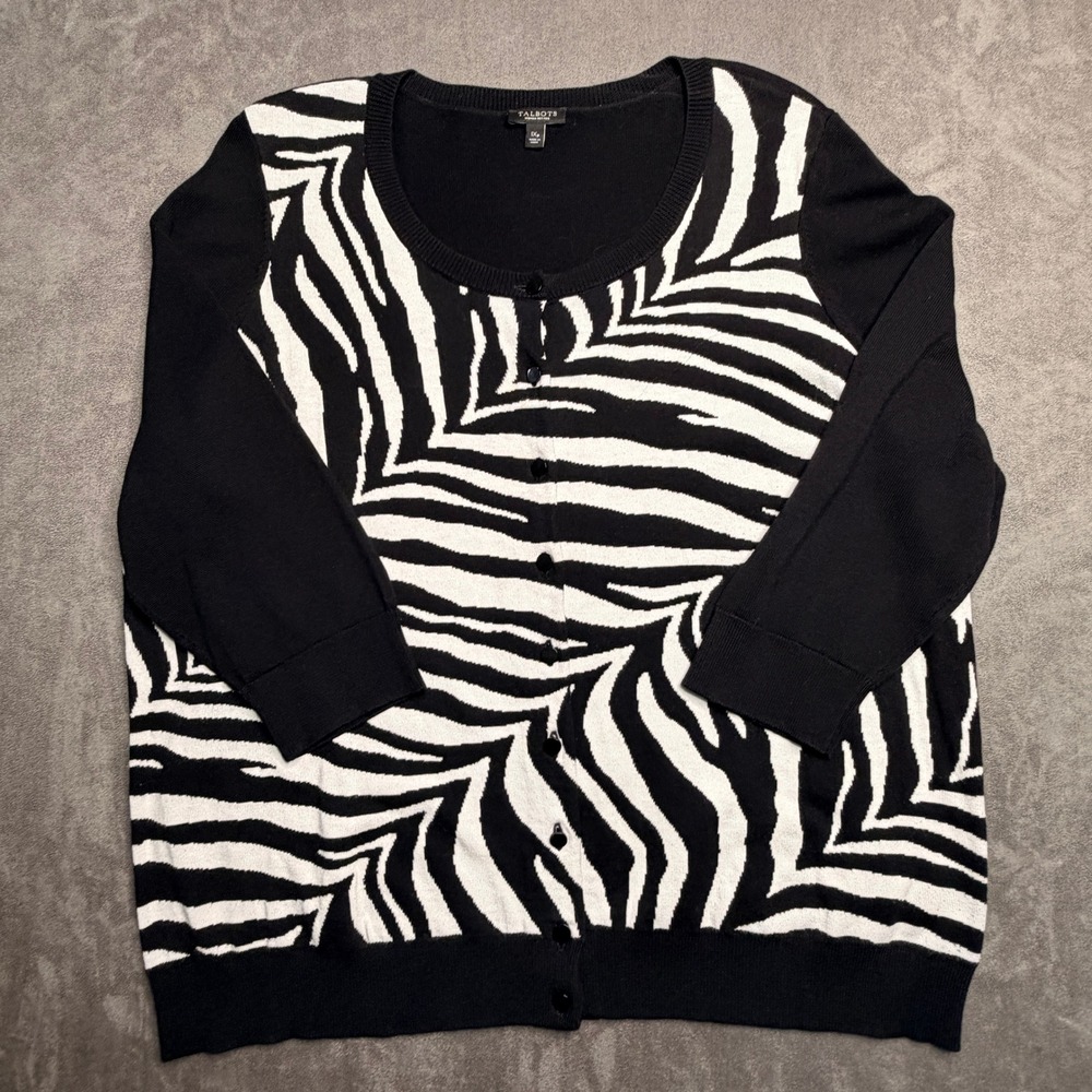 Talbots Cardigan Sweater Womens 1XP Black White Zebra Print 3/4 Sleeve Button Up